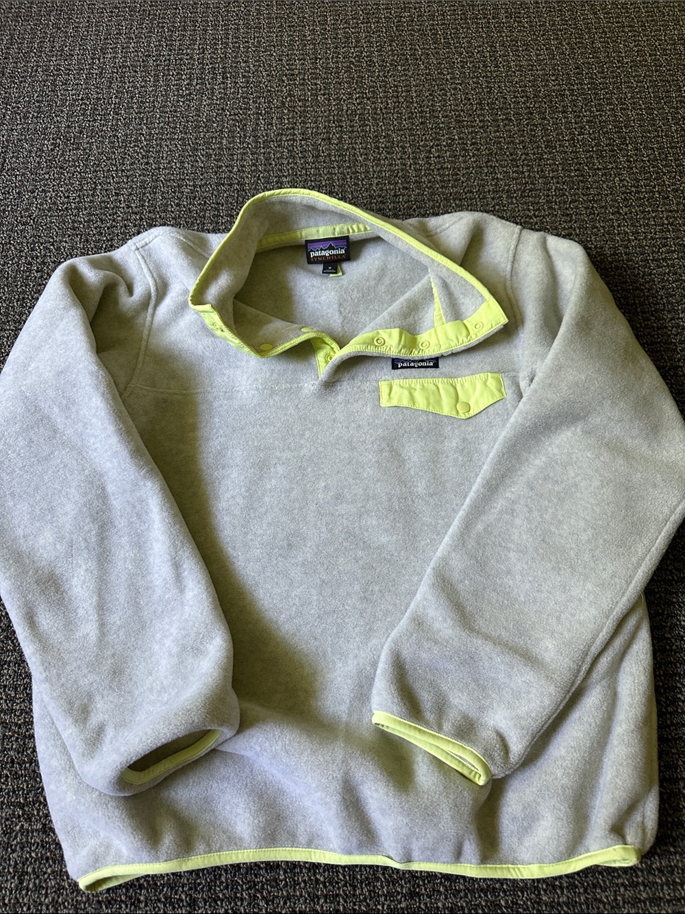 Patagonia pullover fleece medium